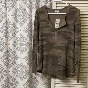 Splendid Camo Long-Sleeve Henley! NWT! XL